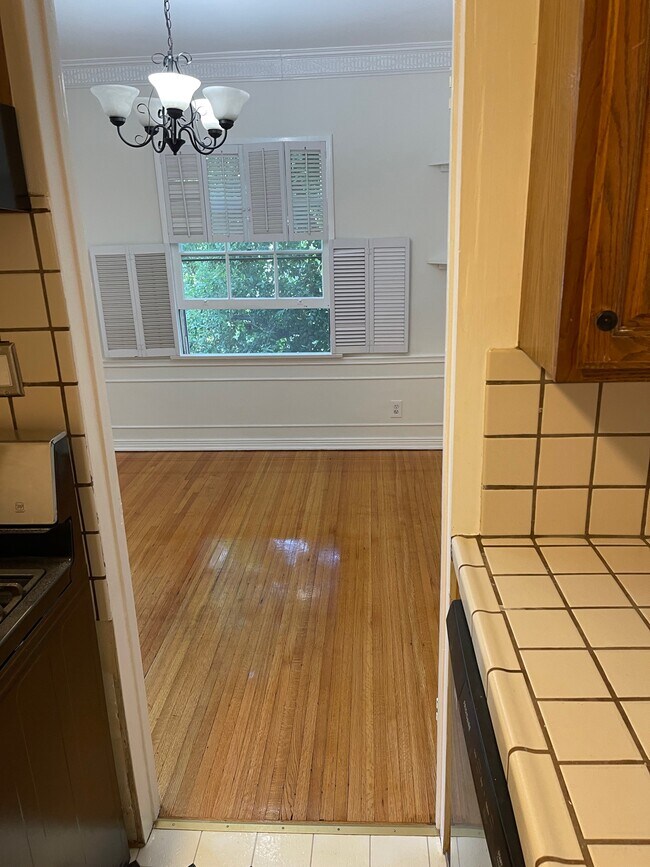 kitchen to dining room - 9932 Durant Dr