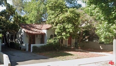 Building Photo - 4448 Avocado St