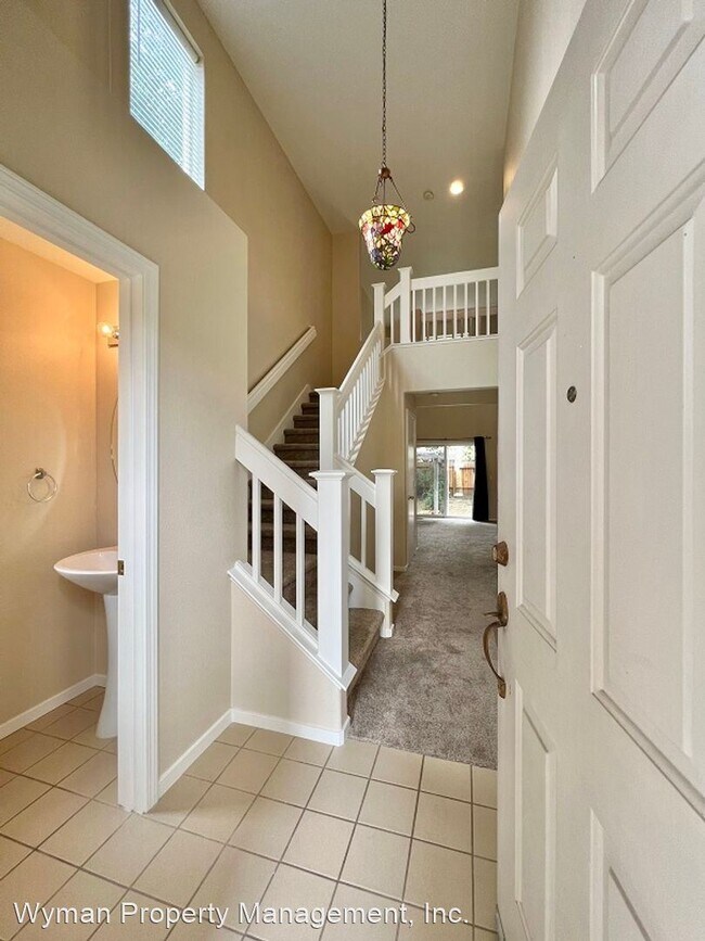 Building Photo - 3 br, 3 bath House - 2 Penrod Court *