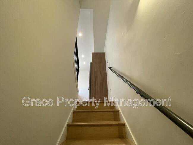 Building Photo - 3929 Inca St