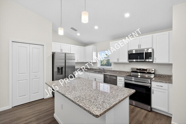 Foto del edificio - 1401 Degroodt Rd SW