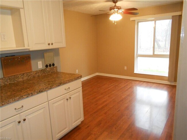 Foto del edificio - 1105 Canyon View Rd
