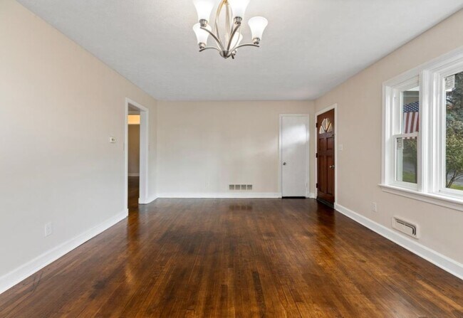 Foto del edificio - 226 Fraser Ln