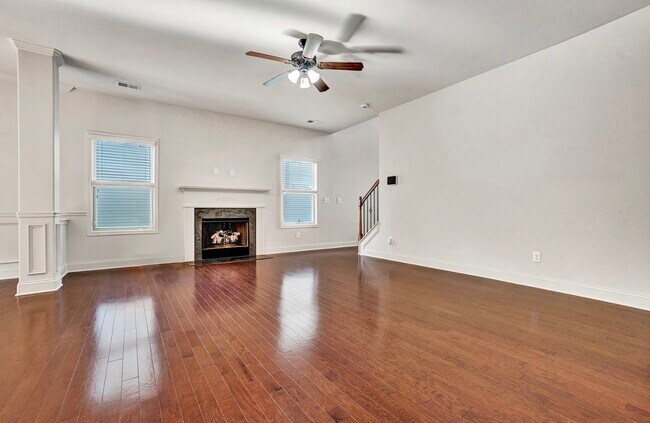 Foto del edificio - 257 Meadow Blossom Way