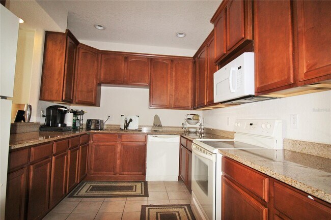 Foto del edificio - 17409 Promenade Dr