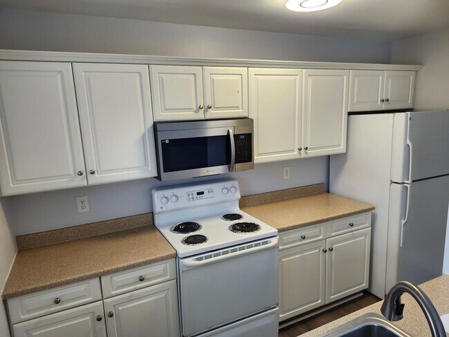 Foto del edificio - Harrisonburg Townhouse Available for Rent, Spacious 3 BR, 2.5 Baths
