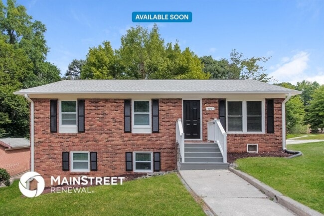 Building Photo - 500 Fallingswood Ct
