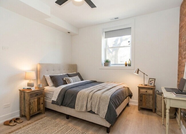 Foto del edificio - 3251 W Belden Ave