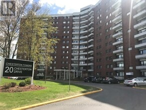 Building Photo - 20-820 Chesterton Dr