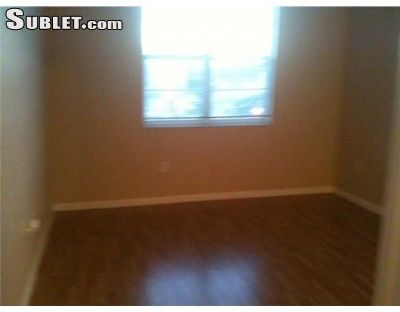 Building Photo - 720 N Sapodilla Ave