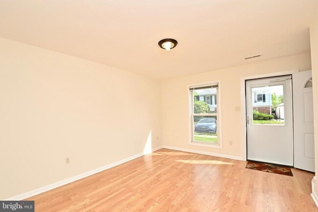 Building Photo - 2165 Ferguson Pl