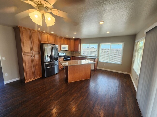 Building Photo - Completely Remodeled House In Mira Mesa