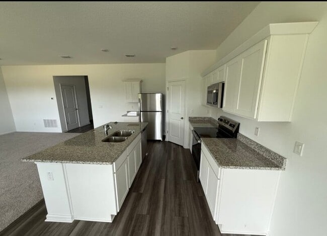 Building Photo - 36111 Canelli Wy