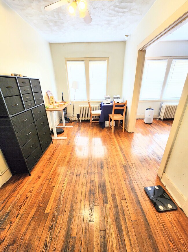 Foto del edificio - 5862 Forbes Ave