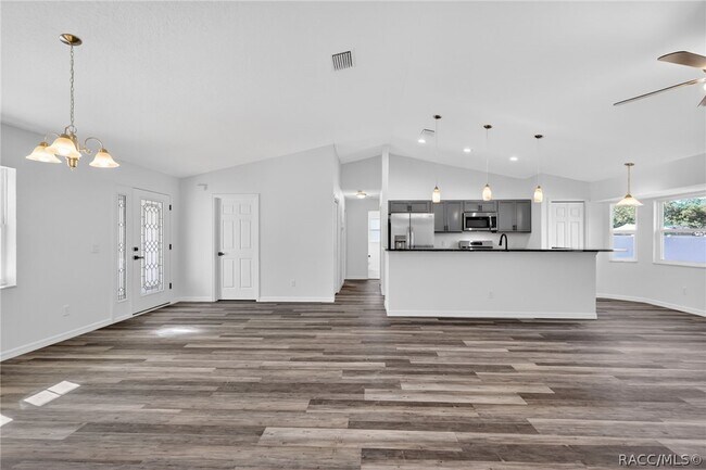 Foto del edificio - 9913 E St Regis Ct