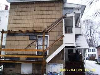 Building Photo - 628 E Sixth St