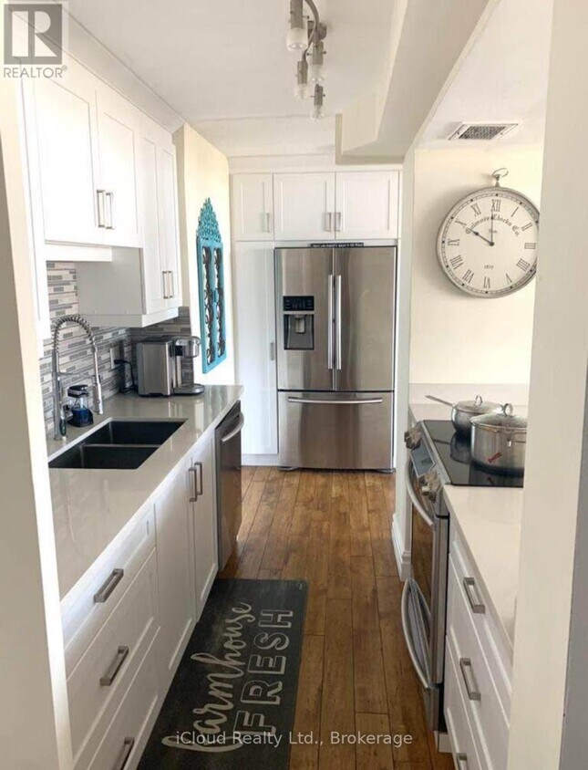 Photo principale - 1333 Bloor St