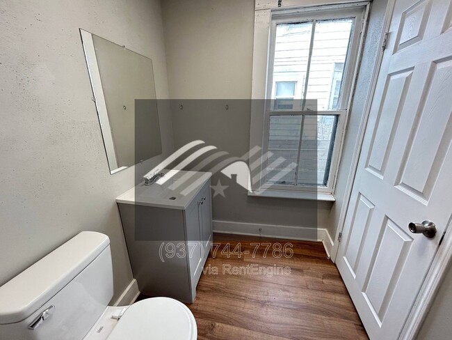 Foto del edificio - 211 Alaska St