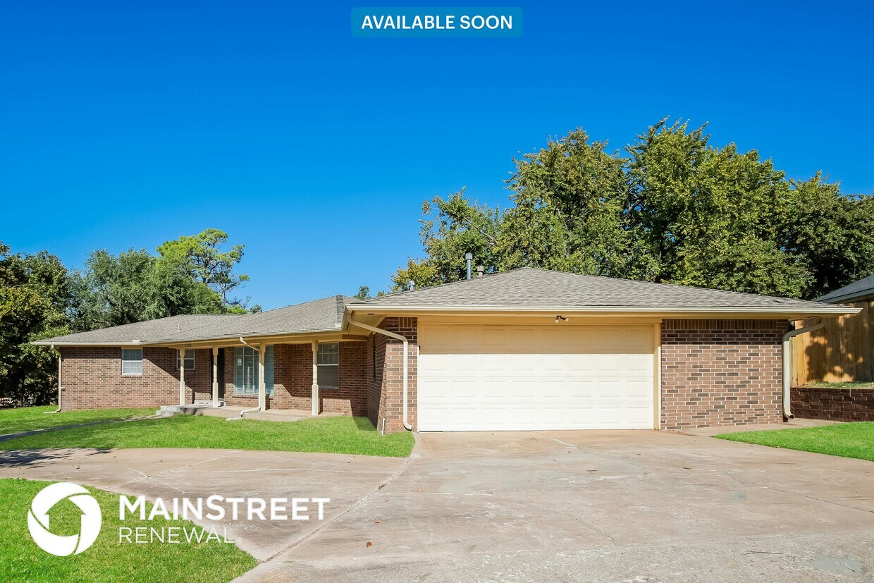 Foto principal - 1000 East Dr