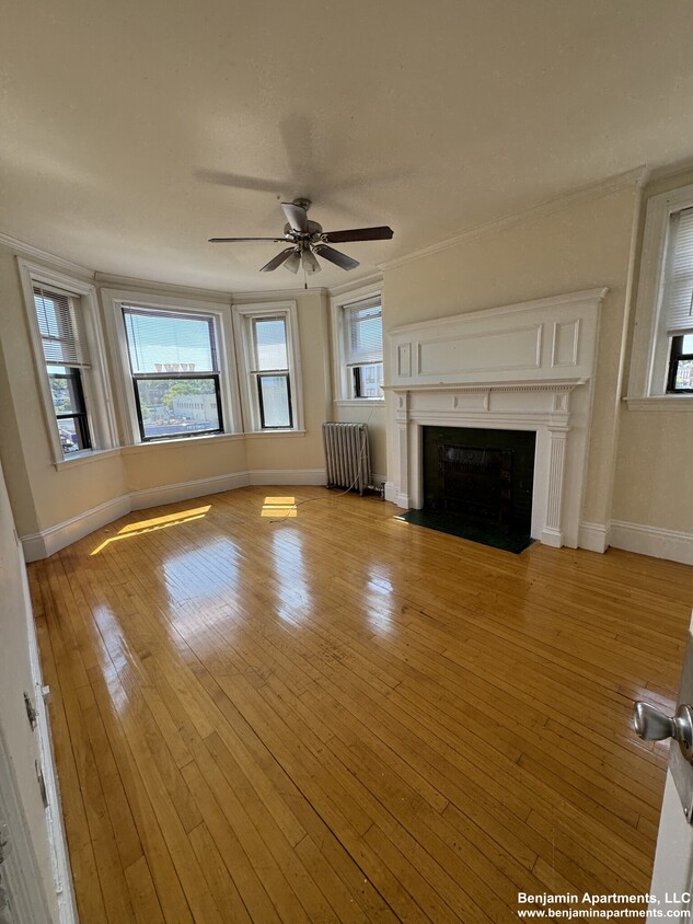 Foto principal - 441 Cambridge St