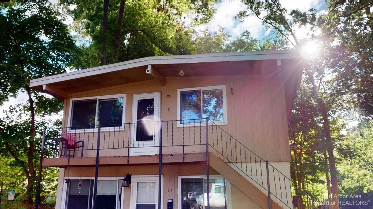 Foto principal - 124 Allen Dr