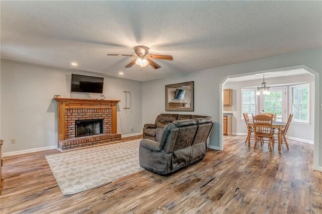 Foto del edificio - 58 Regent Ct