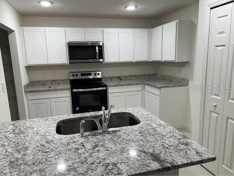 Foto del edificio - 351 Towns Cir