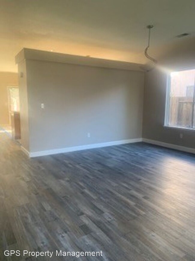 Building Photo - 4 br, 2 bath House - 4717 Edgebrook Ave.