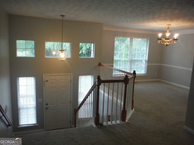 Building Photo - 865 Falling Water Ln