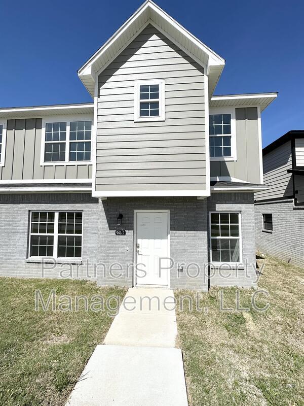 Building Photo - 943 Rupple Road - 2