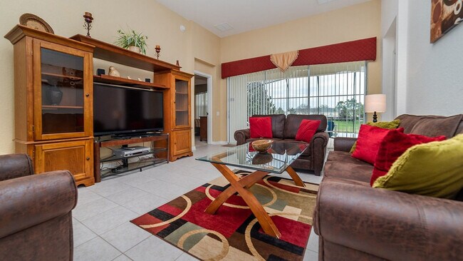 Building Photo - 7795 Basnett Cir