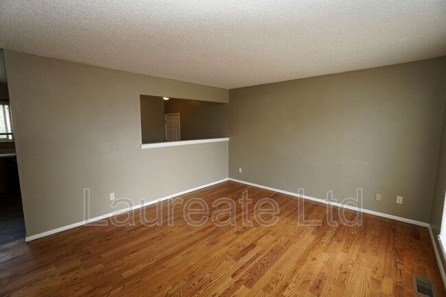 Building Photo - 2484 S Laredo St