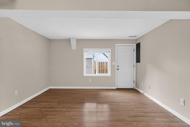 Building Photo - 8700 Calvert Cliff Ct