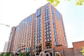 Building Photo - 4 Martine Ave