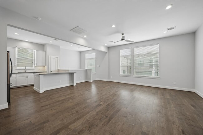 Building Photo - 2310 Langston St
