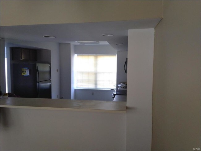 Foto del edificio - 101 Freedom Ct