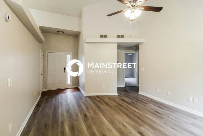 Foto del edificio - 3 Bedroom Pet-Friendly Home in Covington, GA with Main Street Renewal