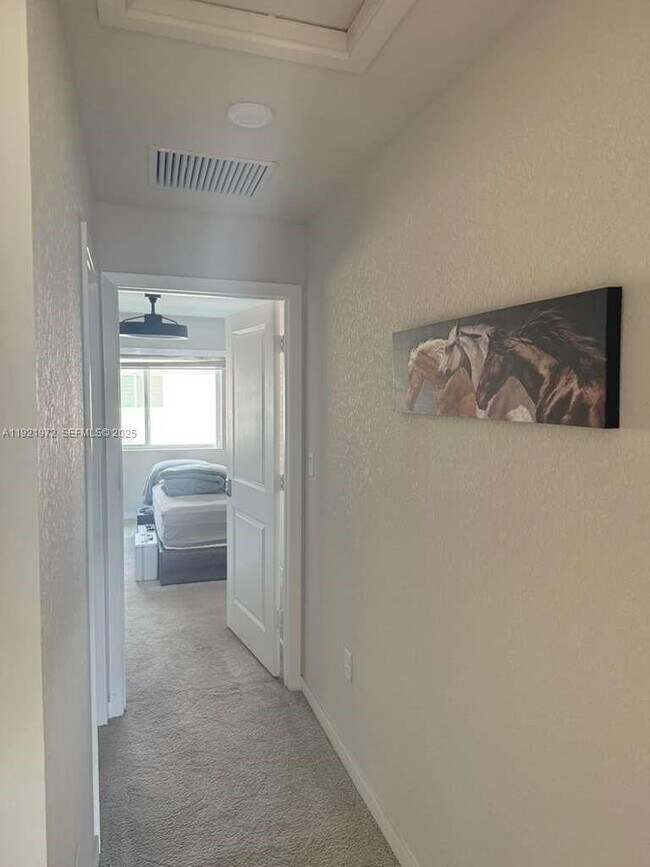 Foto del edificio - 1020 NW 5th Terrace