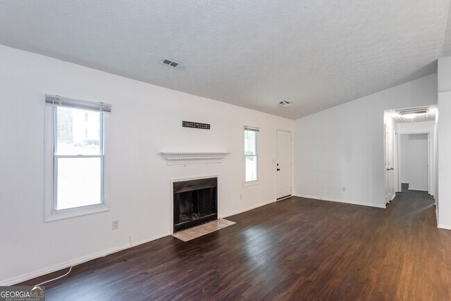 Foto del edificio - 6960 Brown Dr S