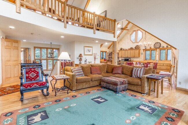 Foto del edificio - 2524 Aspen Springs Dr