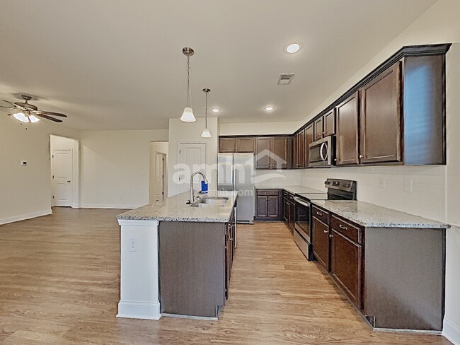 Building Photo - 2482 Napa Valley Dr