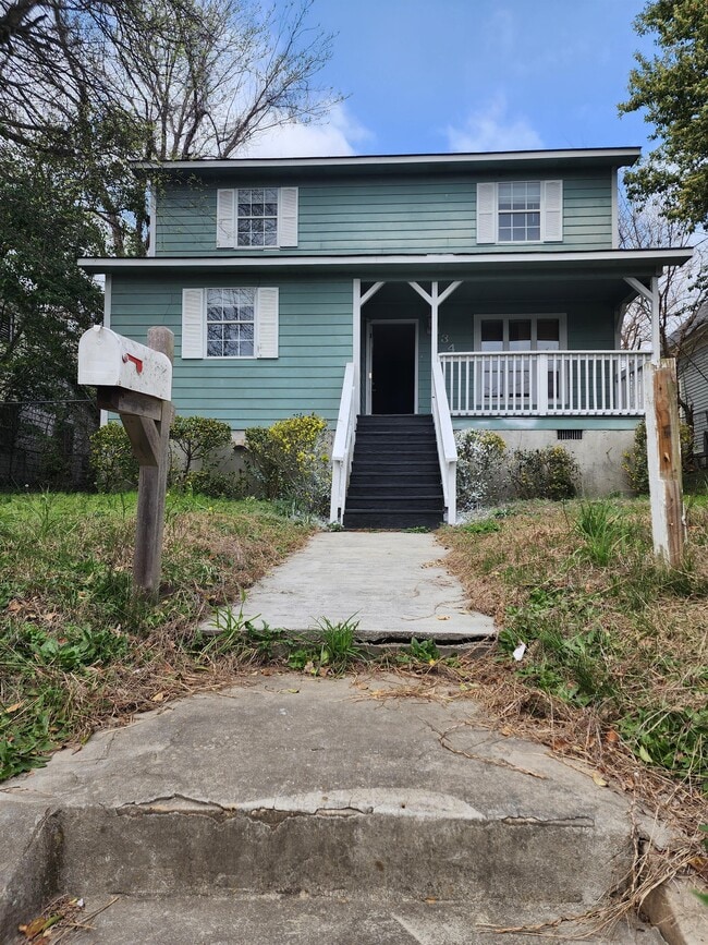 Building Photo - 1347 Jackson St