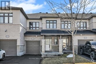 Building Photo - 600 Parade Dr