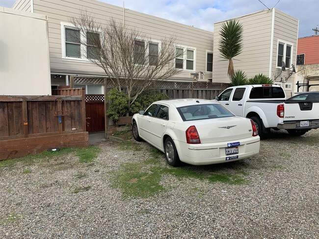 Foto del edificio - 1741 Ocean Ave