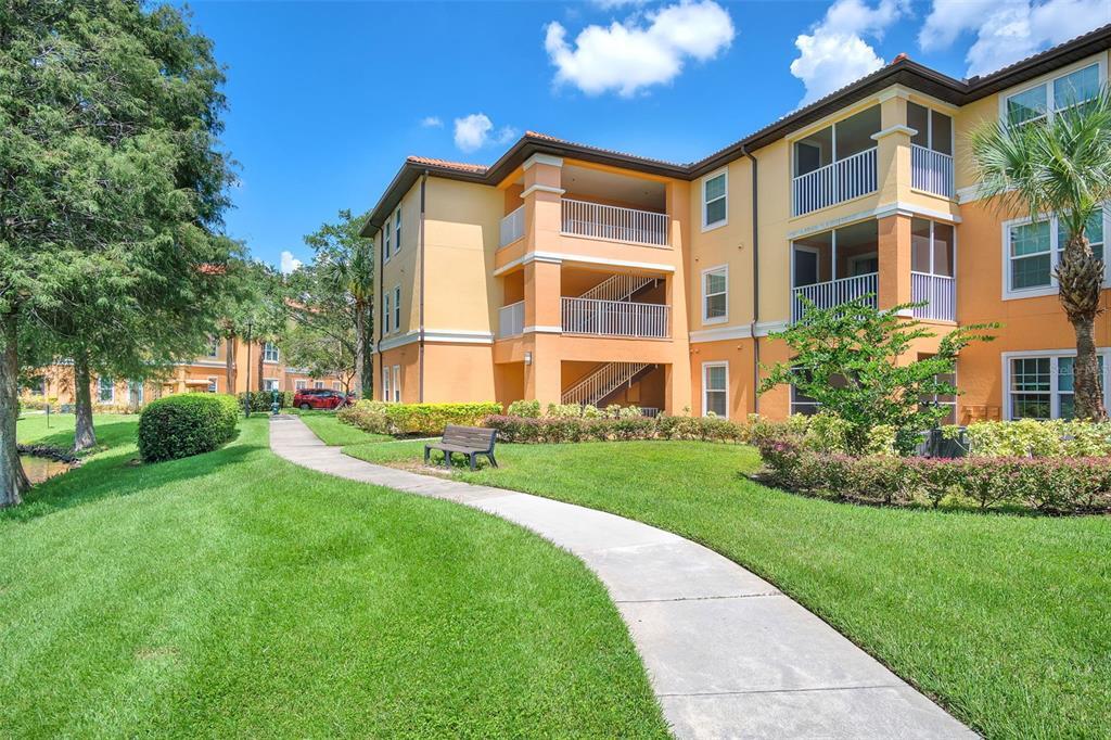 Foto principal - 5467 Vineland Rd