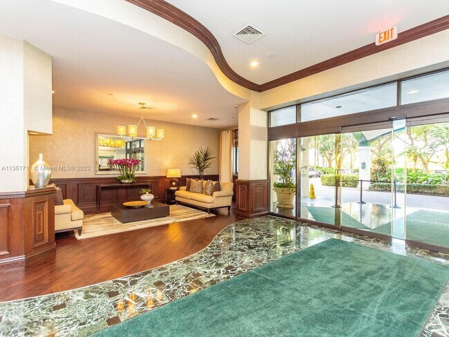 Foto del edificio - 3640 Yacht Club Dr