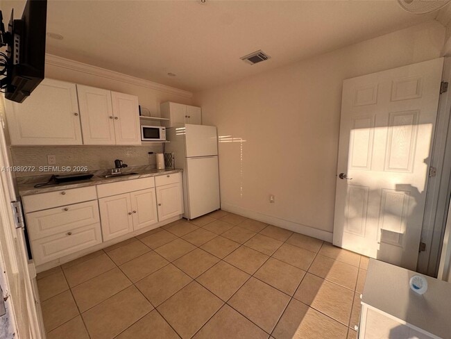 Foto del edificio - 842 SW 89th Ave