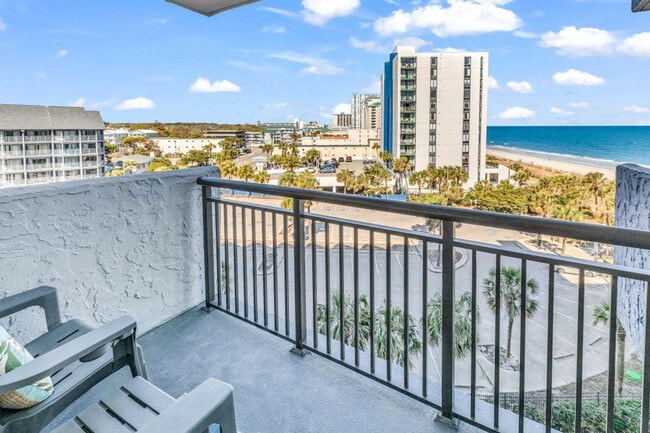 Foto del edificio - 2001 S Ocean Blvd