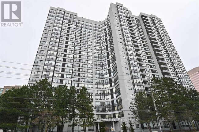 Building Photo - 7 Bishop Ave