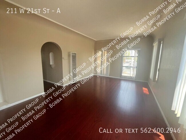 Foto del edificio - 211 W 21st St